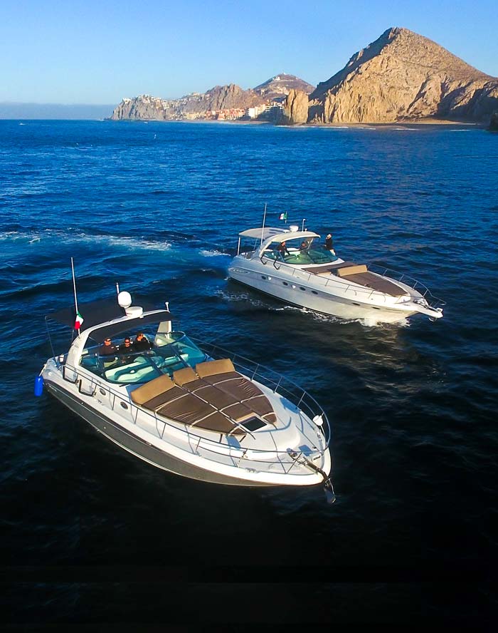 luxury yachts in cabo