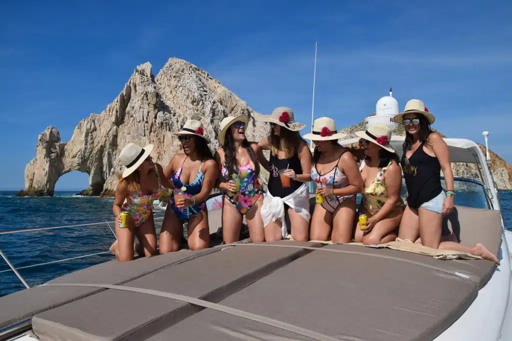 bachelorette party in Cabo, cabo sailing